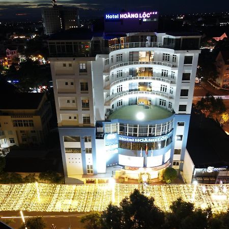 Hoang Loc Hotel Буонметхуот Екстер'єр фото